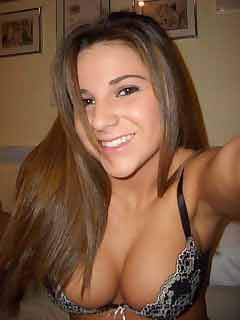 lonely pretty women in Muskegon photos